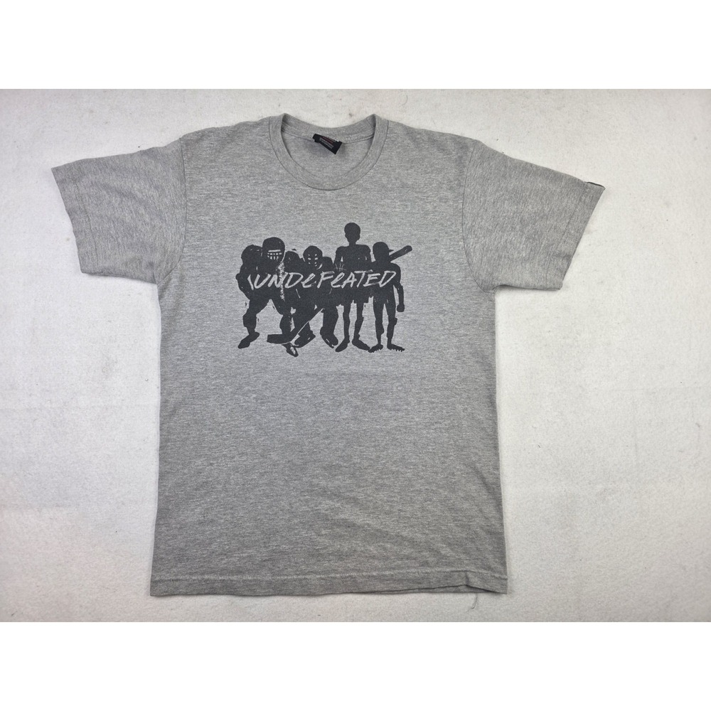 Undefeated All Sports Silhouette Mens Gray Shirt‎ Size Medium